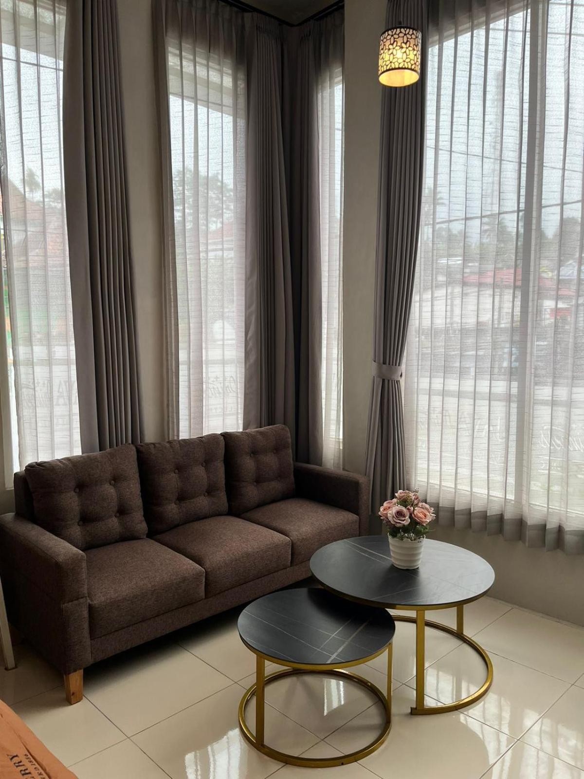 Java Hostel Tumpak Sewu Sidomukti Luaran gambar